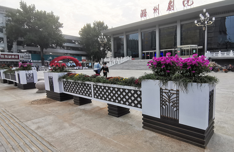 山西長治，塑木帶雕刻護(hù)欄花箱